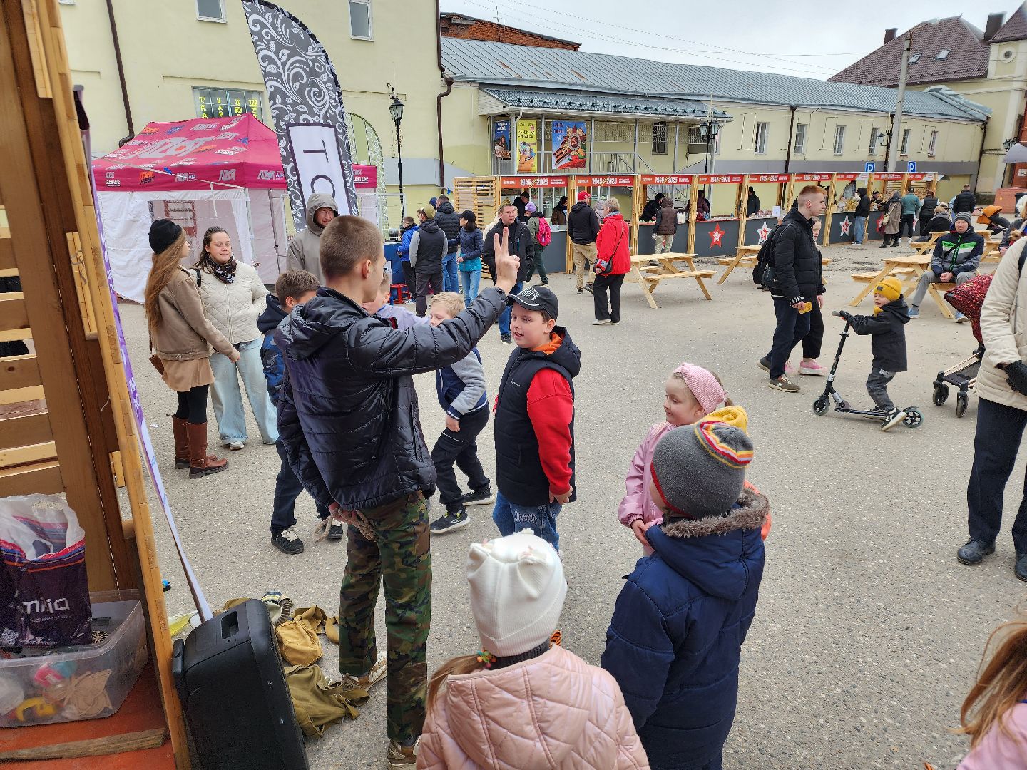 сергиев посад, 9 мая, 80-летие победы, ярмарка мастеров,