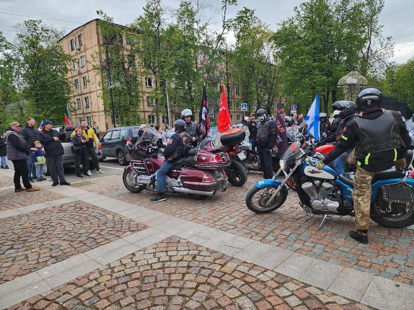 долгопрудный, день победы, знамя победы Долгопрудного, ночные волки, автомотопробег,