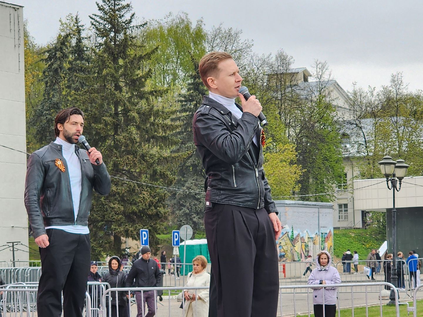 сергиев посад, 9 мая, 80-летие победы, группа пятеро, концерт,