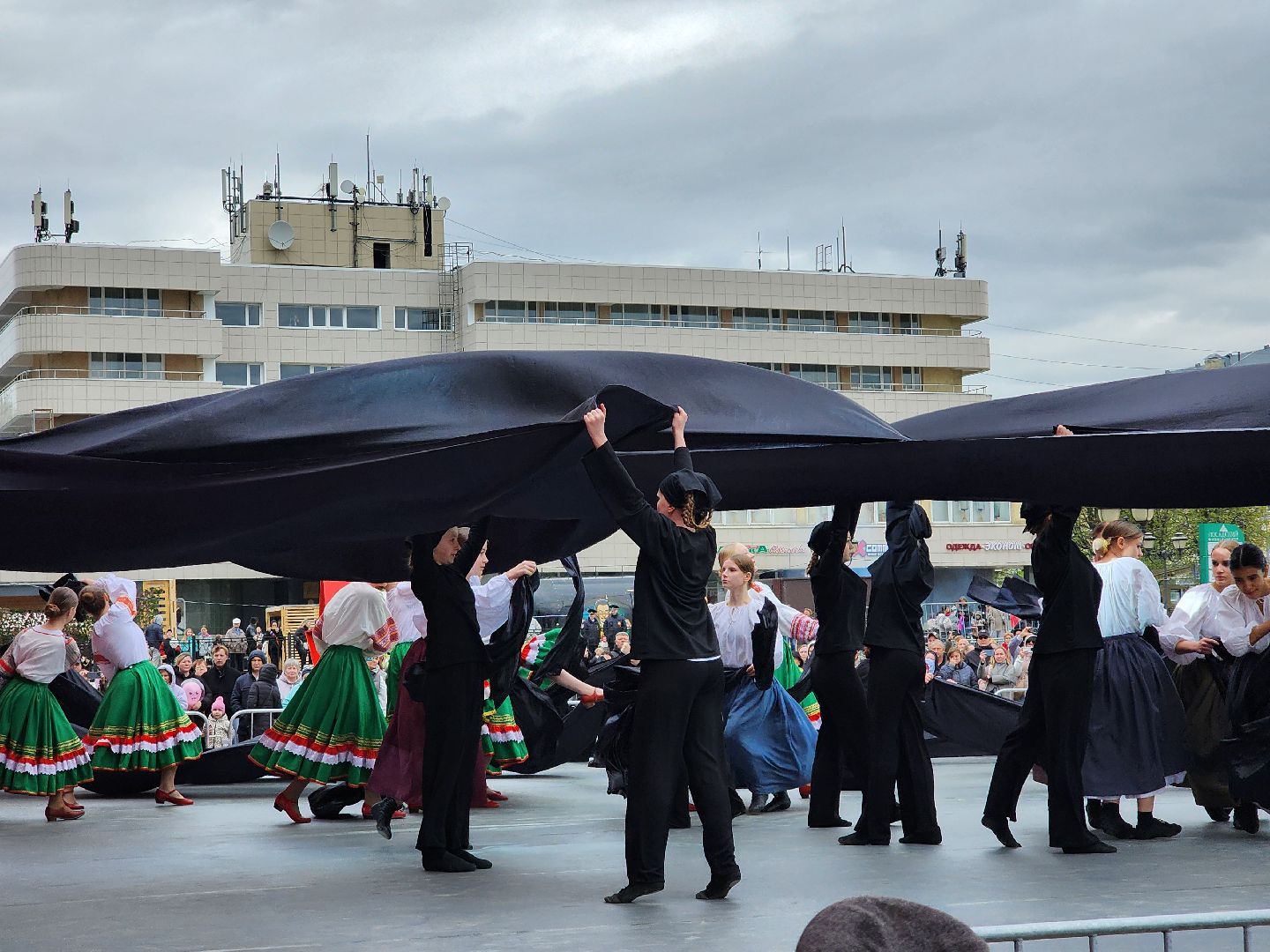 сергиев посад, 9 мая, 80-летие победы, группа пятеро, концерт,