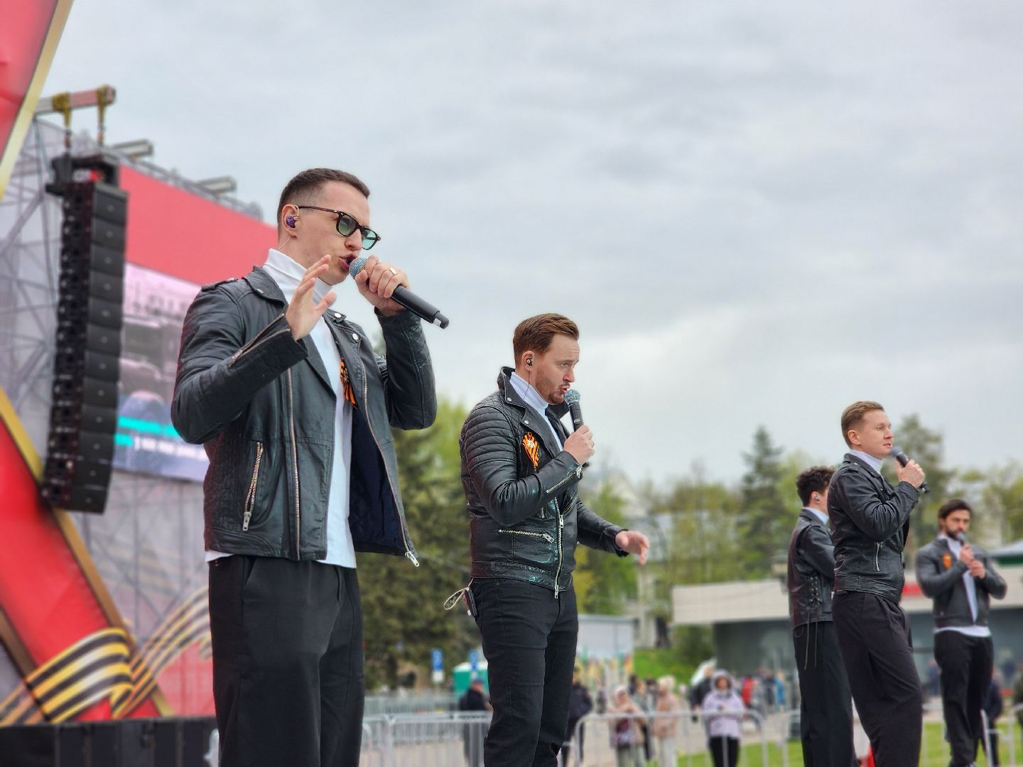 сергиев посад, 9 мая, 80-летие победы, группа пятеро, концерт,