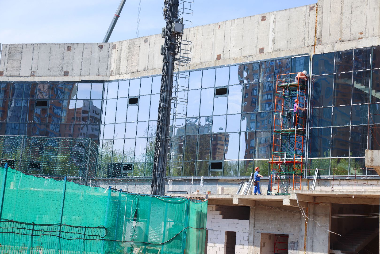 Реутов, ФОК, спорт, строительство, остекление, крыша, венткамера