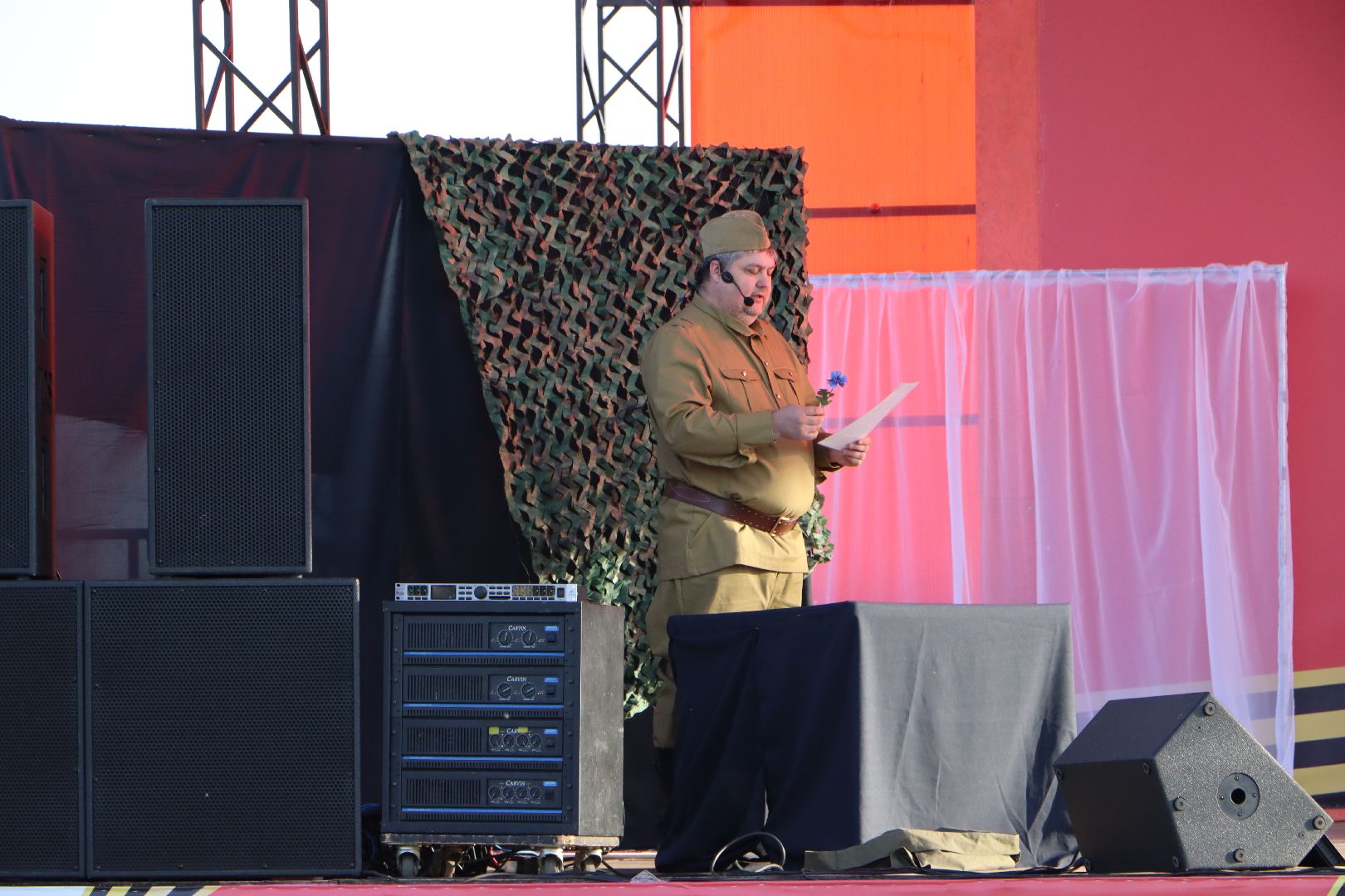 серебряные пруды, парк серебряный, день победы, треугольники надежды, 9 мая, 80 лет победе,