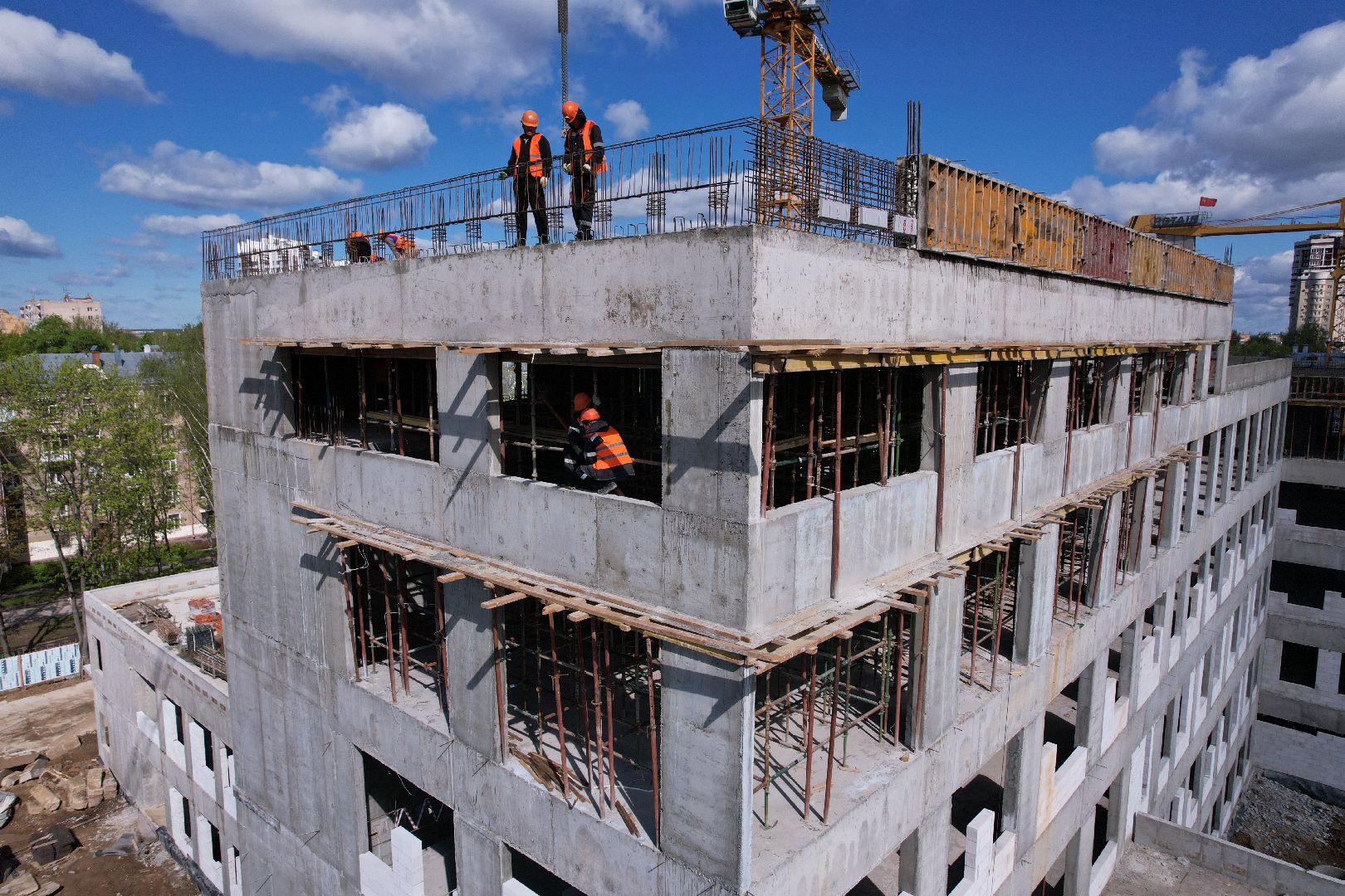 видео с коптера, поликлиника в королеве, медицина в королеве,