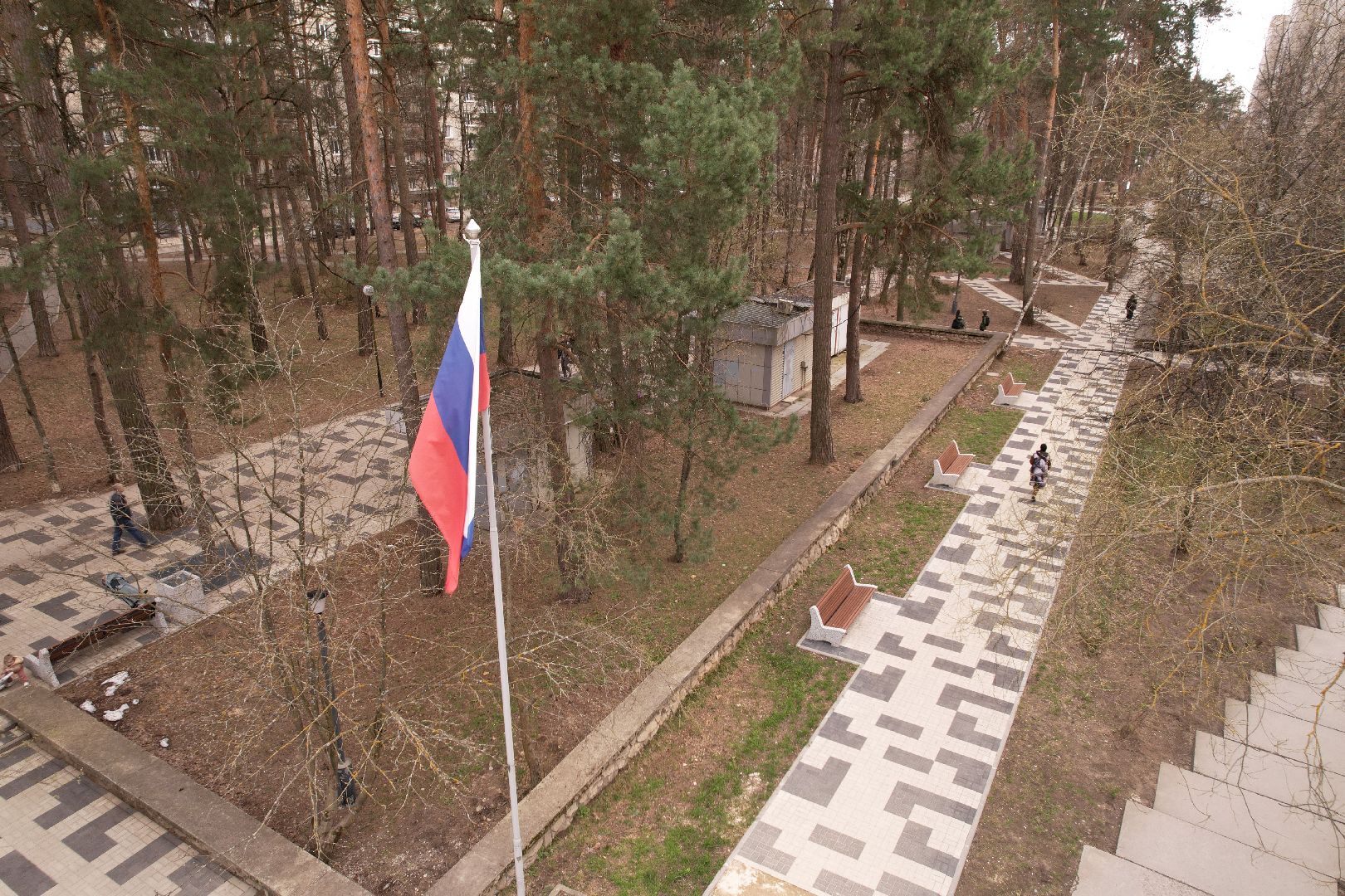 видео с коптера, пешеходная зона на улице Ленина в Протвине,