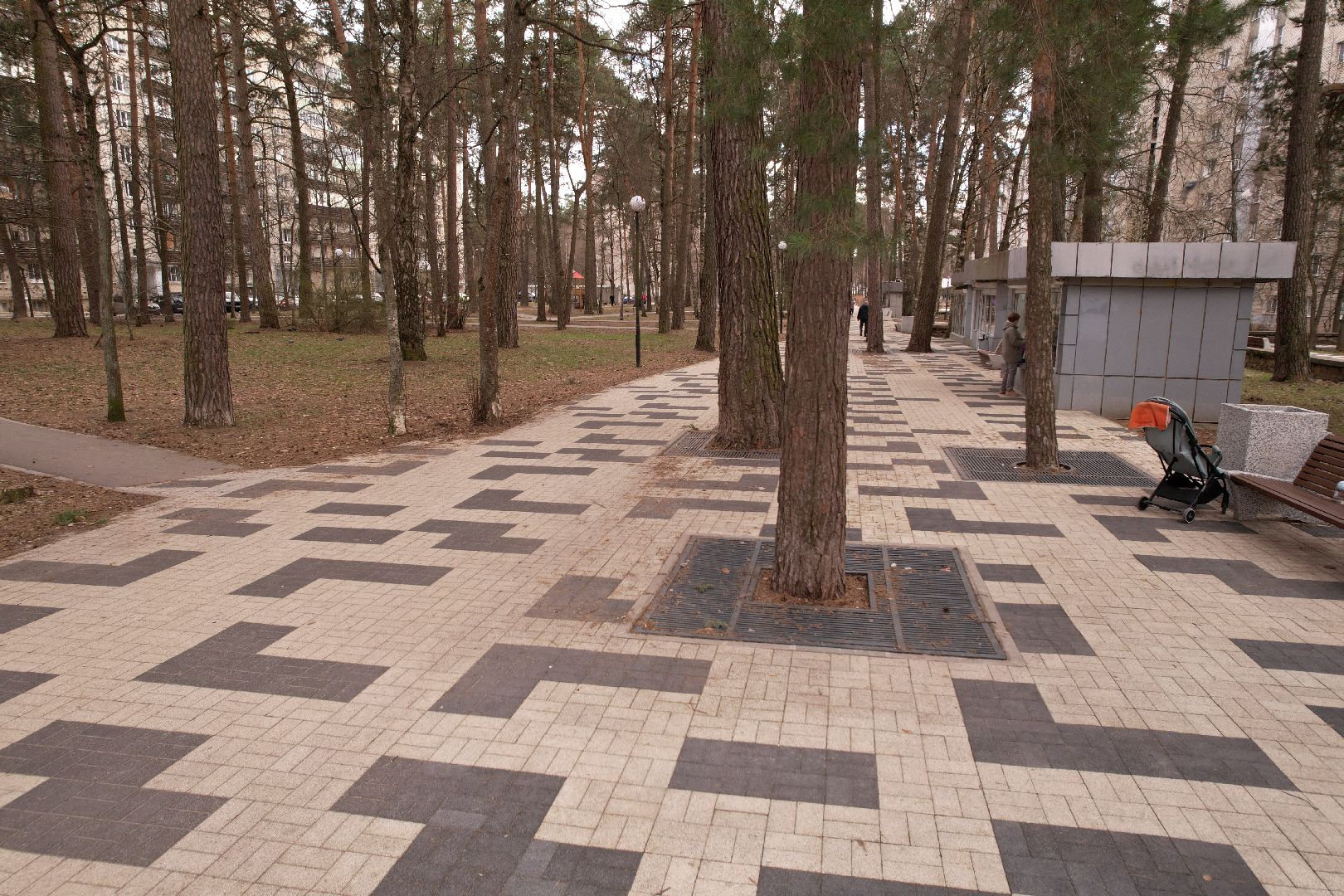 видео с коптера, пешеходная зона на улице Ленина в Протвине,