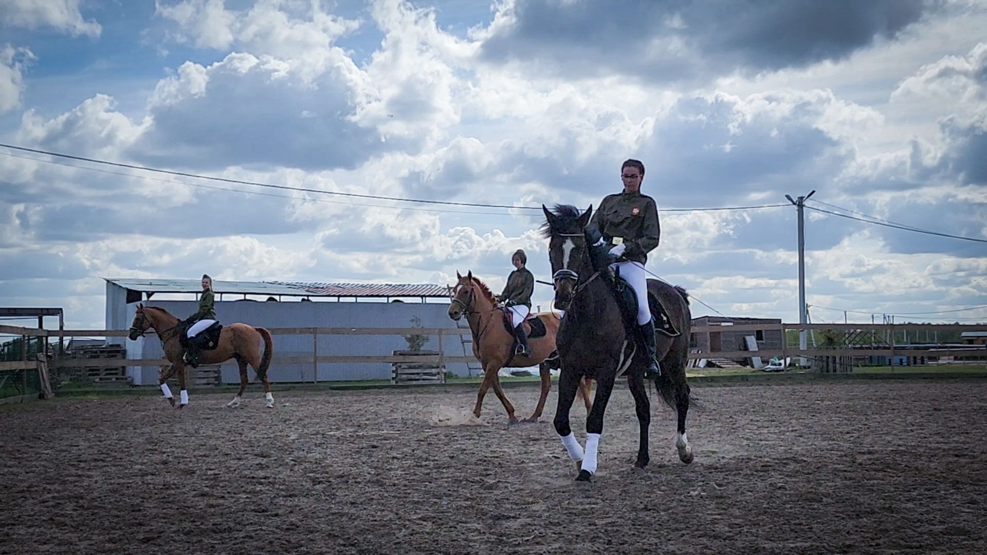 раменский округ , деревня салтыково, конный клуб салтыково, дети, лошади ,