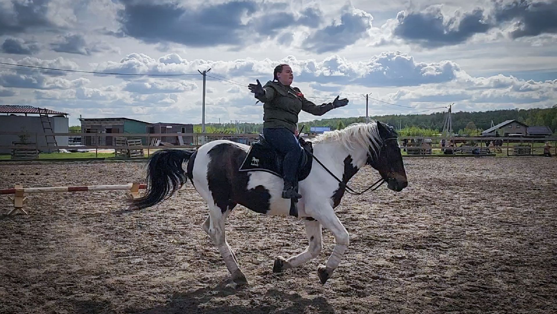 раменский округ , деревня салтыково, конный клуб салтыково, дети, лошади ,