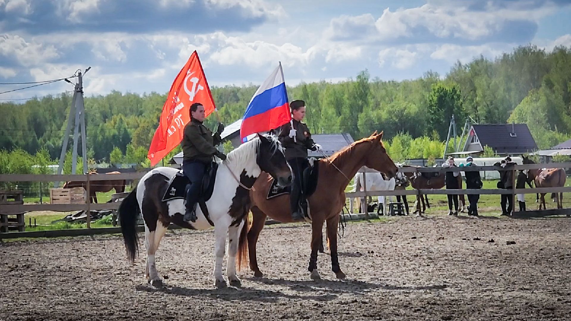 раменский округ , деревня салтыково, конный клуб салтыково, дети, лошади ,