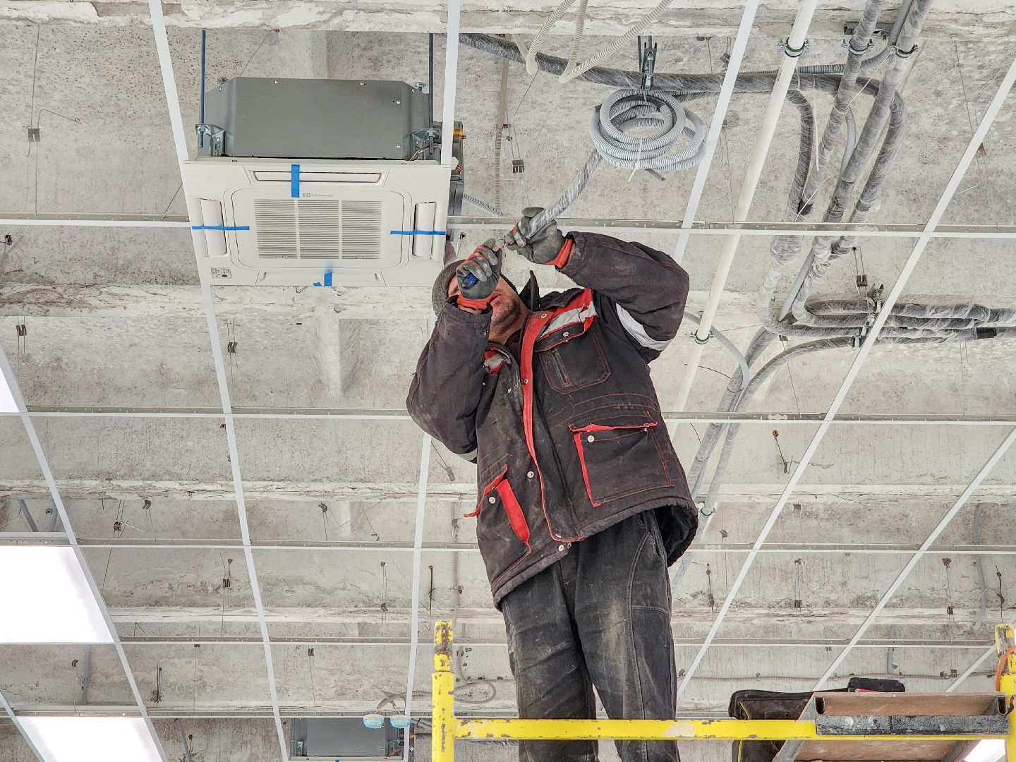 Подольск, Гимназия имени подольских курсантов,Благоустройство,