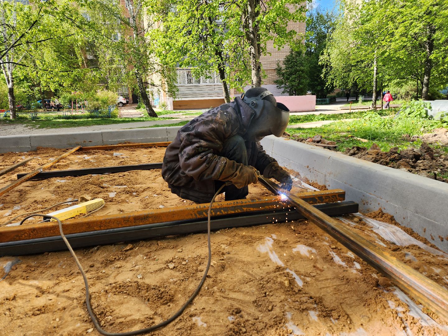 Чехов, улица Чехова, контейнерная площадка, капитальный  ремонт, реконструкция, расширение, обновление, крыша, новое ограждение, бункер для КГО, крупногабаритные отходы,