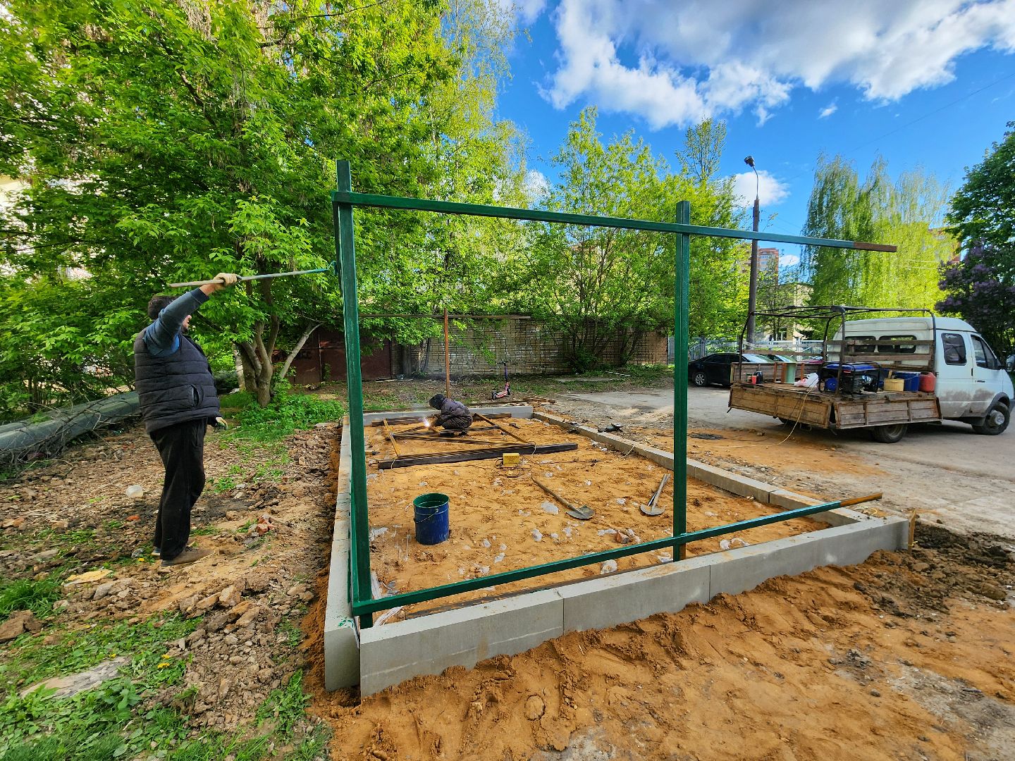 Чехов, улица Чехова, контейнерная площадка, капитальный  ремонт, реконструкция, расширение, обновление, крыша, новое ограждение, бункер для КГО, крупногабаритные отходы,