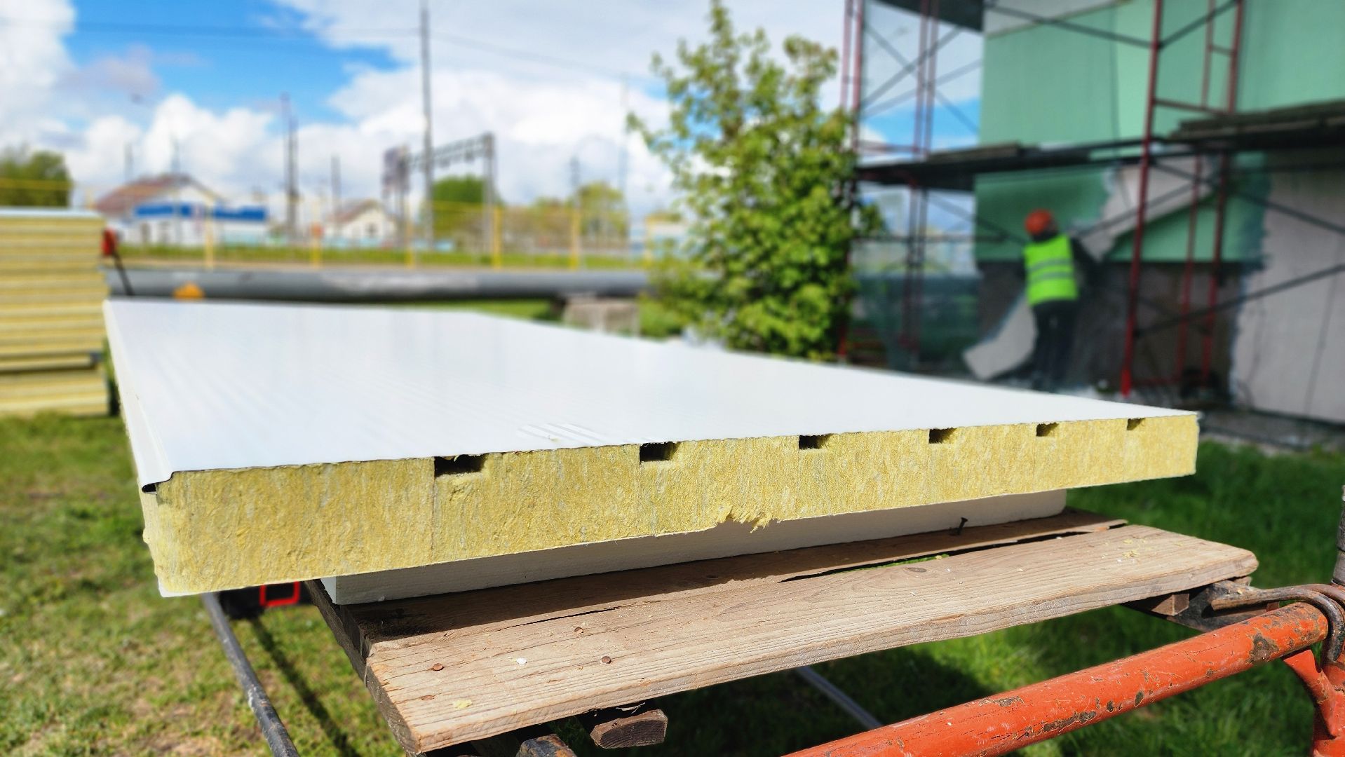 Руза, тучково, ремонт фасада дома, строительство,