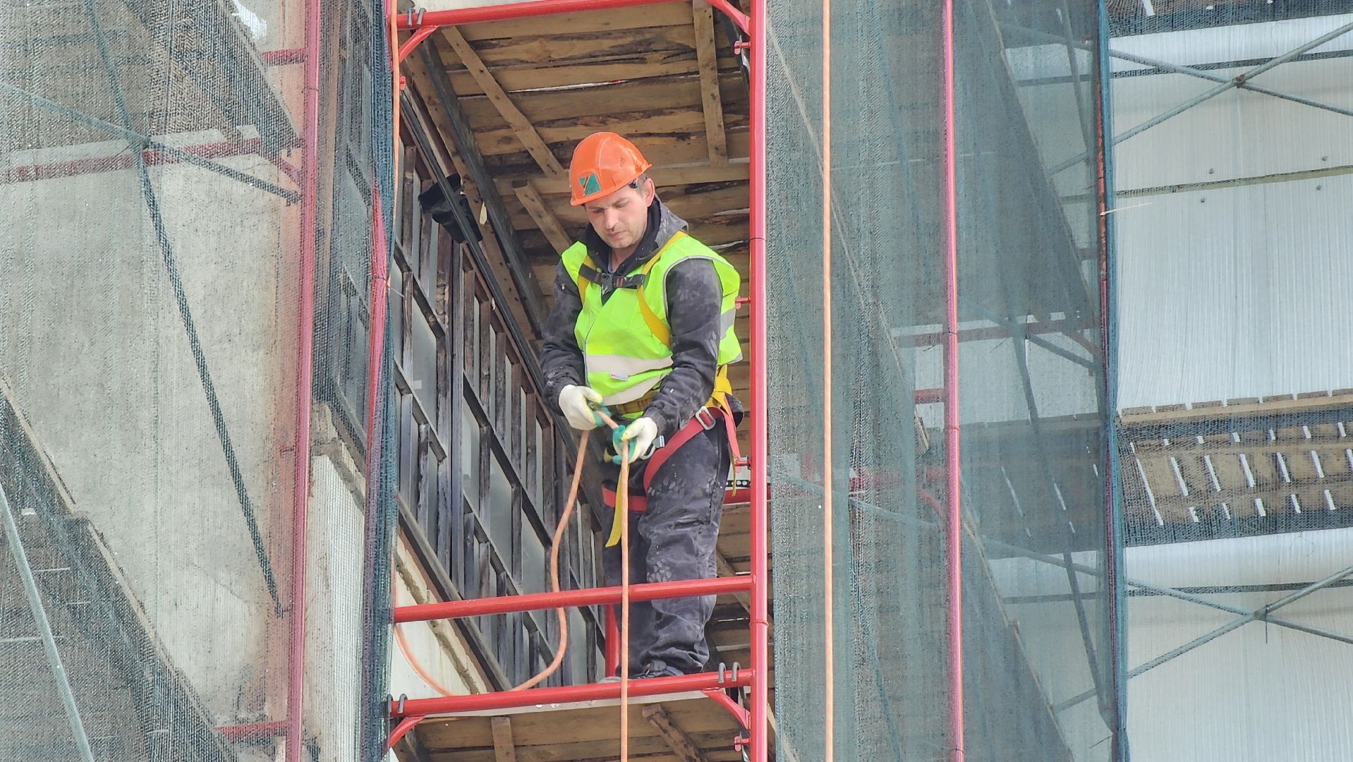 Руза, тучково, ремонт фасада дома, строительство,