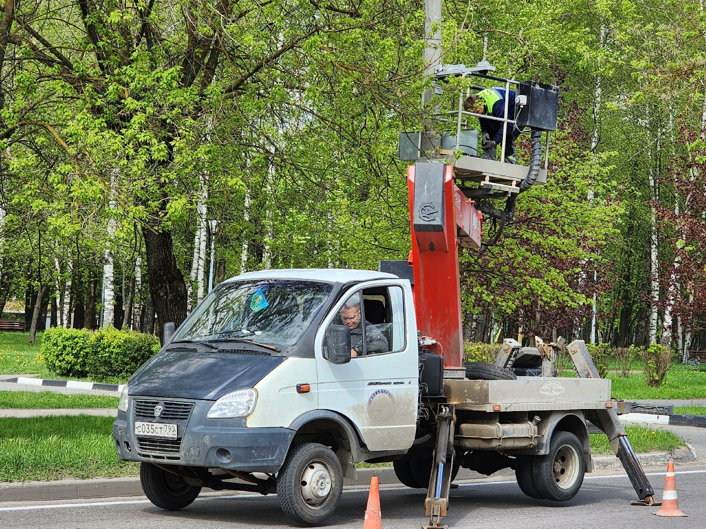 Чехов, улица Чехова, Мосавтодор, шериф-балка, мигалка, установка, монтаж, безопасность дорожного движения, профилактика ДТП,