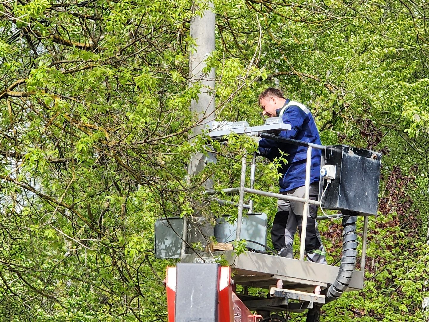 Чехов, улица Чехова, Мосавтодор, шериф-балка, мигалка, установка, монтаж, безопасность дорожного движения, профилактика ДТП,