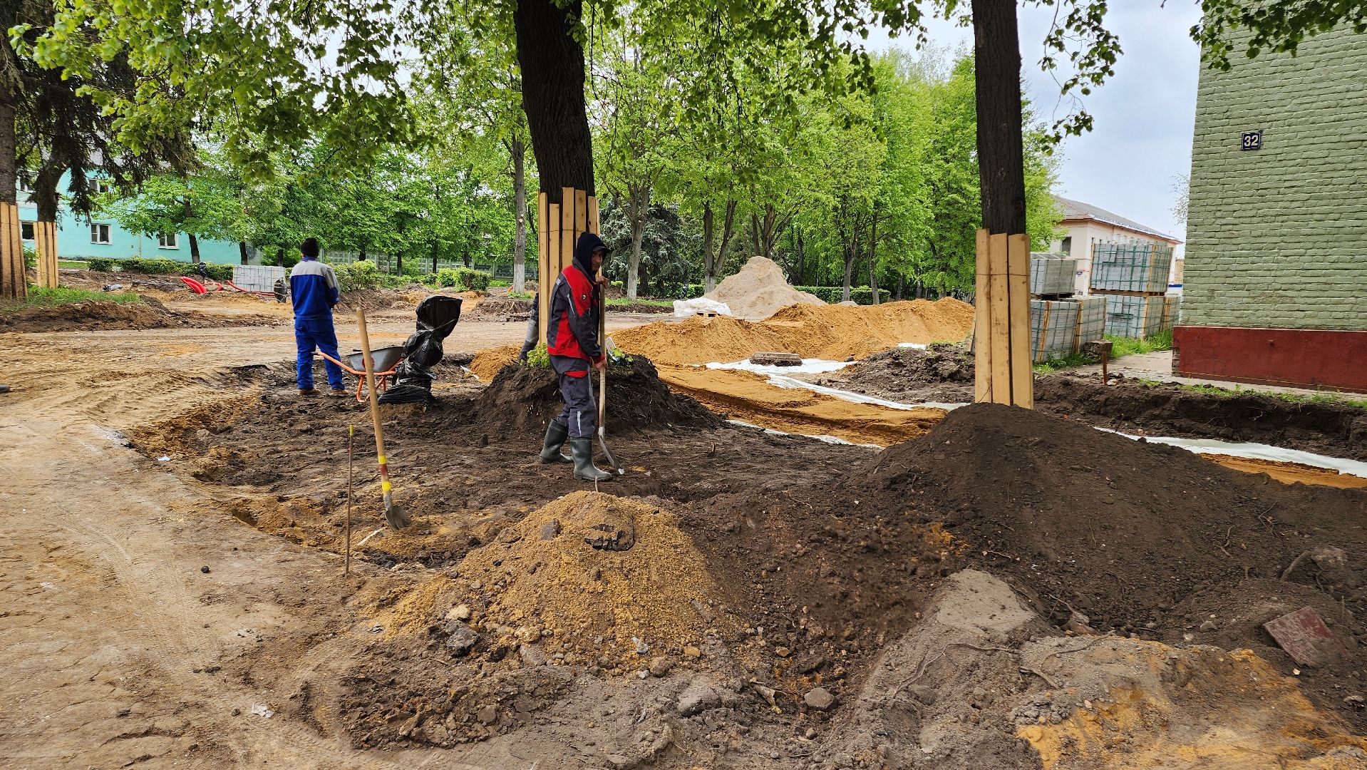 кашира, историческая часть города, благоустройство, тротуары, парковки, набережная,