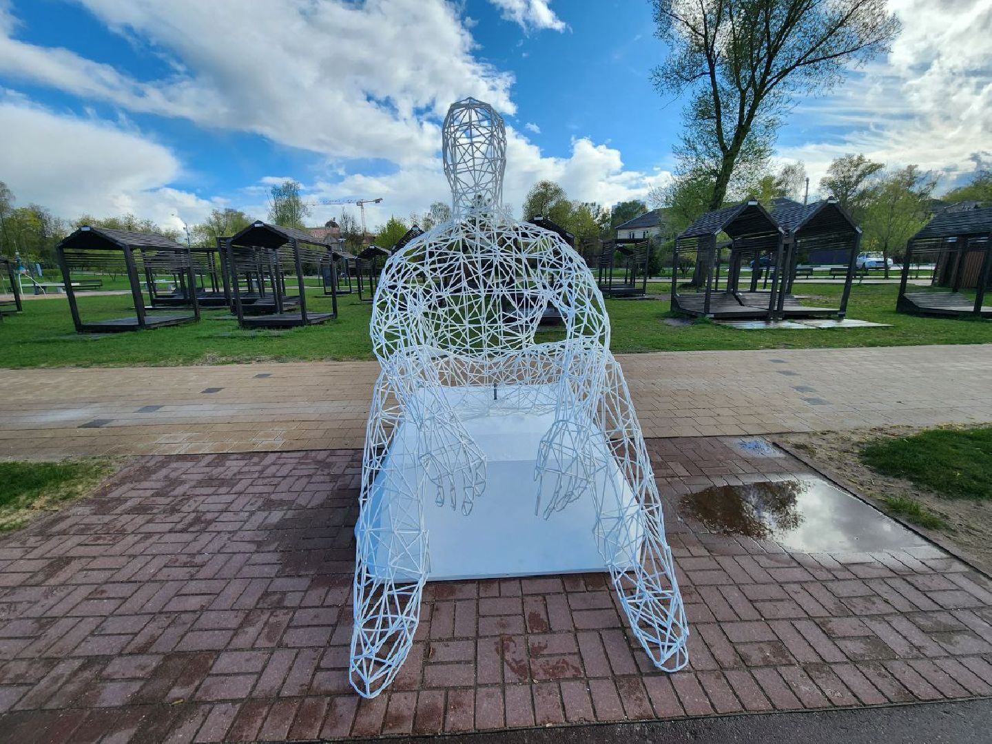 солнечногорск, арт объект, жители, набережная, статуя,