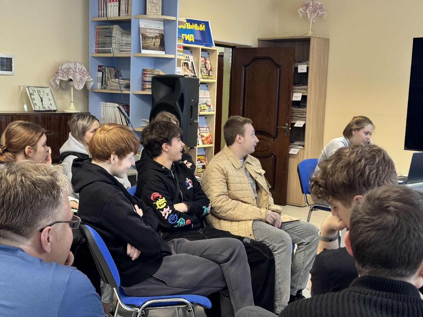 шаховская, библиотека, студенты,