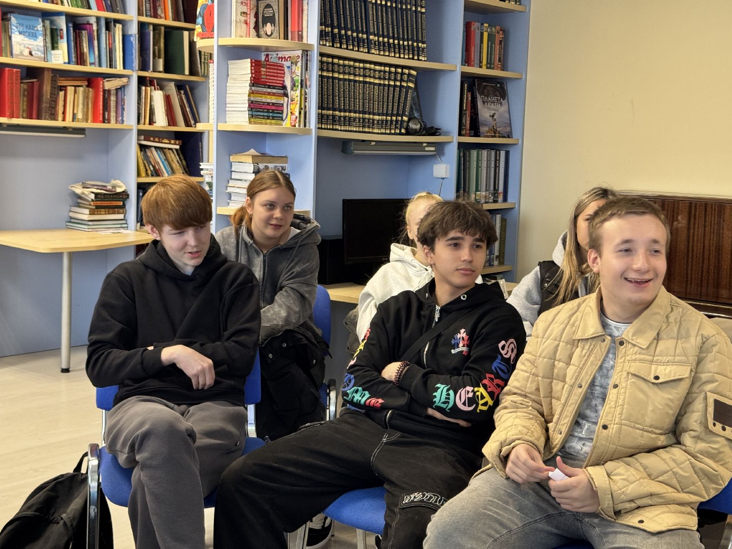 шаховская, библиотека, студенты,