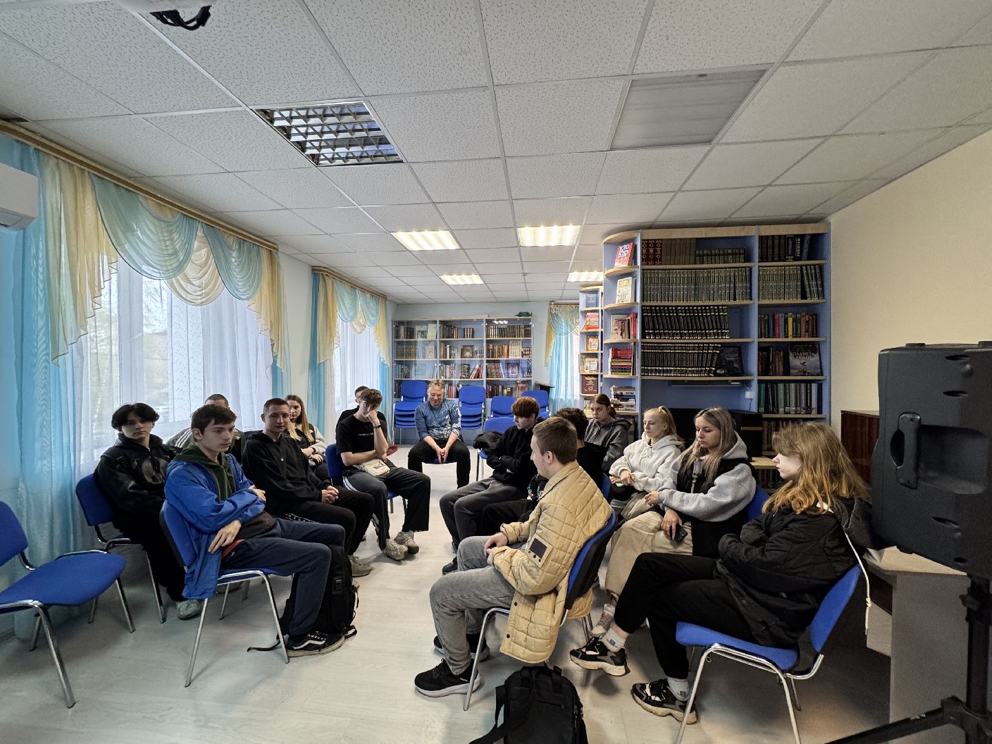 шаховская, библиотека, студенты,