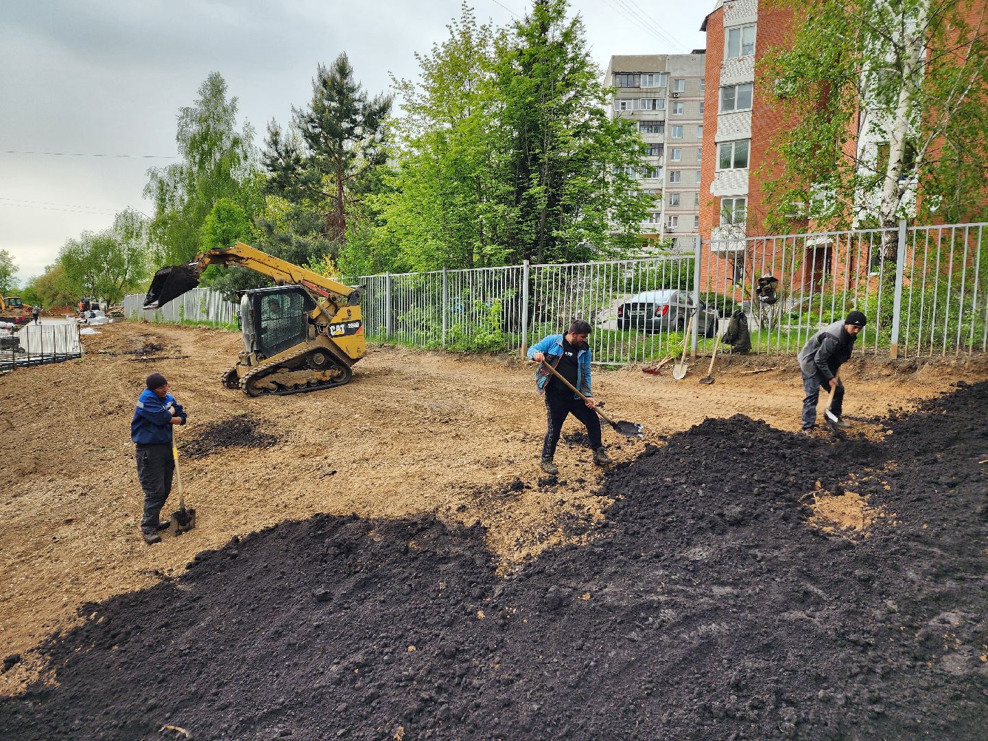 Чехов, улица Береговая, набережная реки теребенка, благоустройство, реконструкция, земляные работы, плодородный грунт, озеленение, госпрограмма московской области,