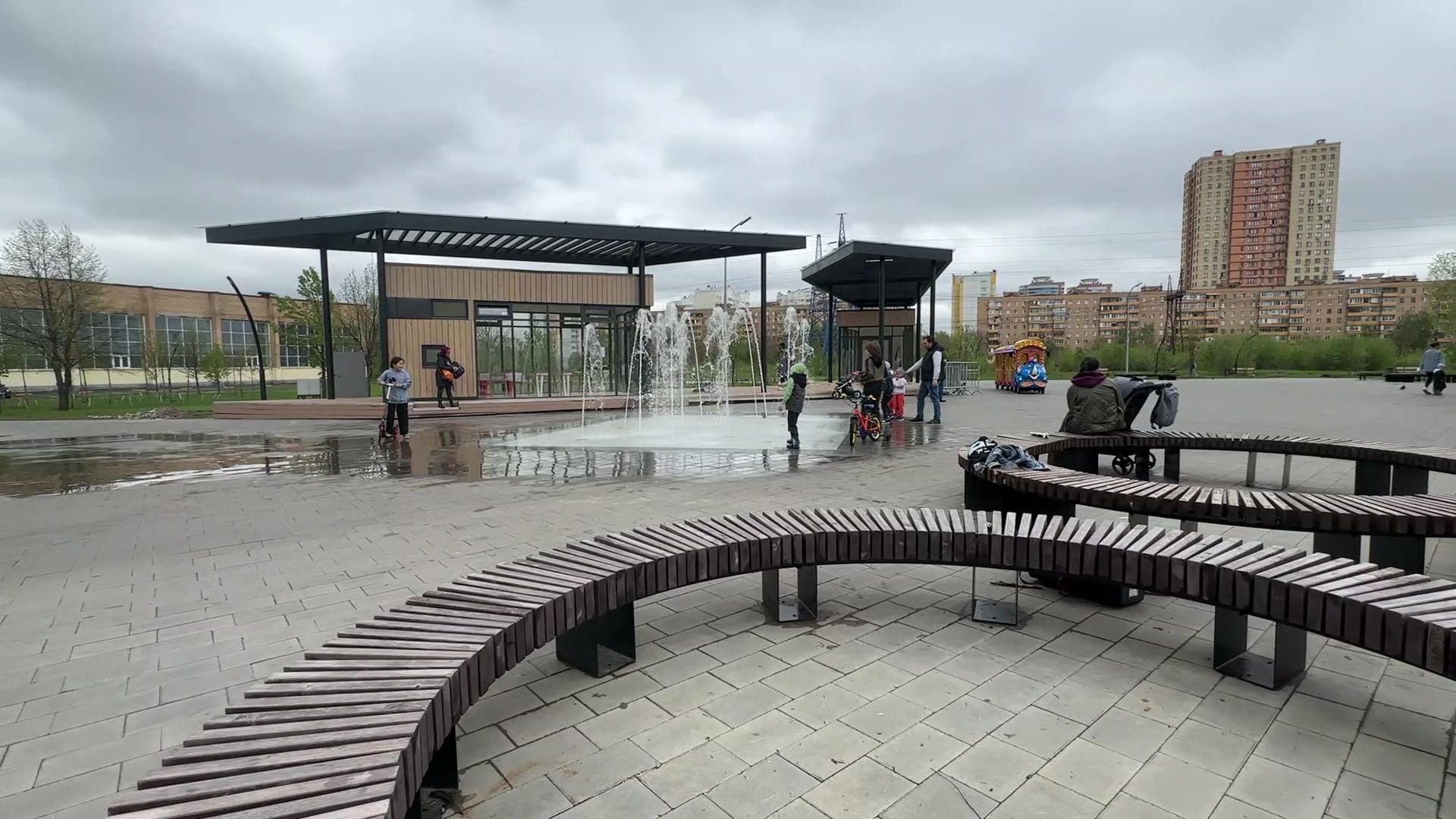 реутов, фонтаны, сезон фонтанов, парк, вода,