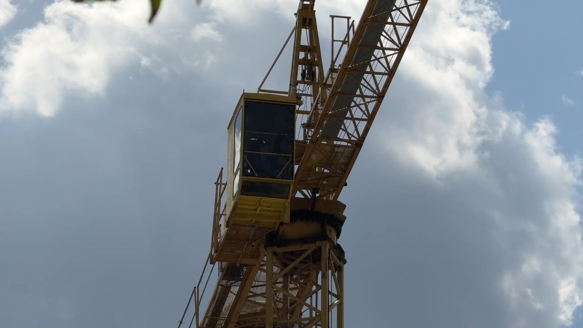 реутов, строительство, футбольное поле, академия акинфеева и чанова,