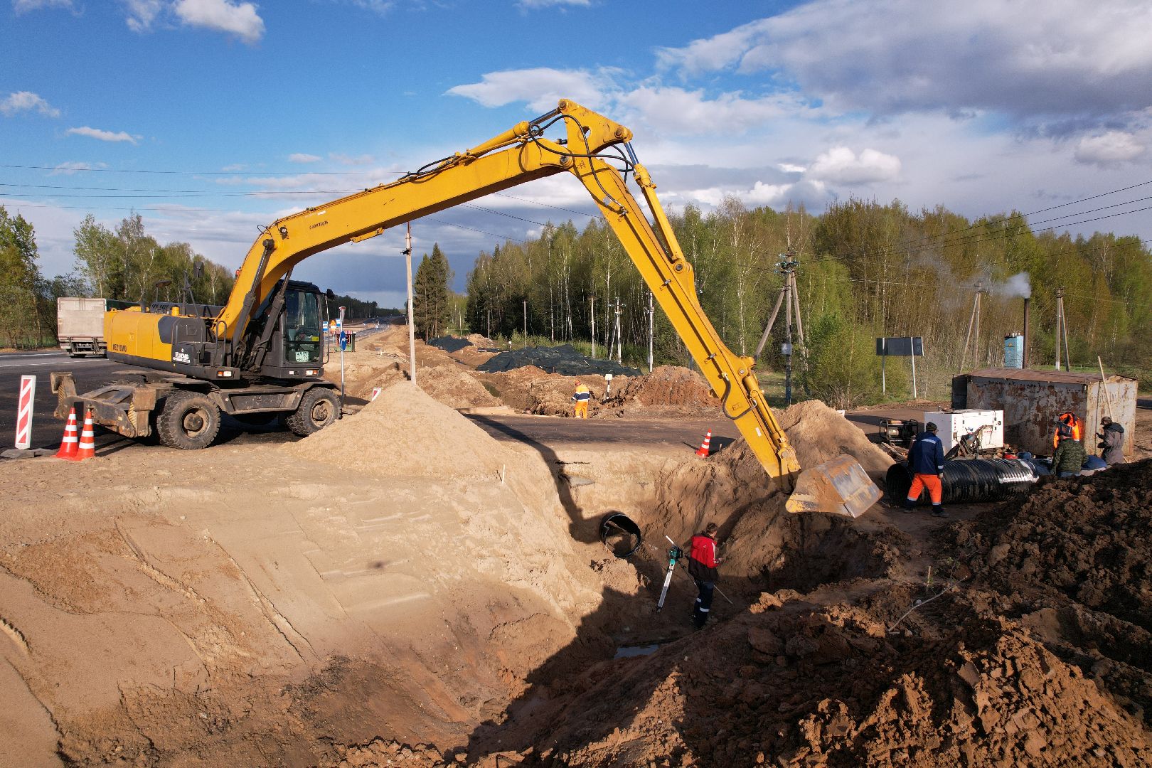 видео с коптера, трасса М-9 Балтия, дороги подмосковья,