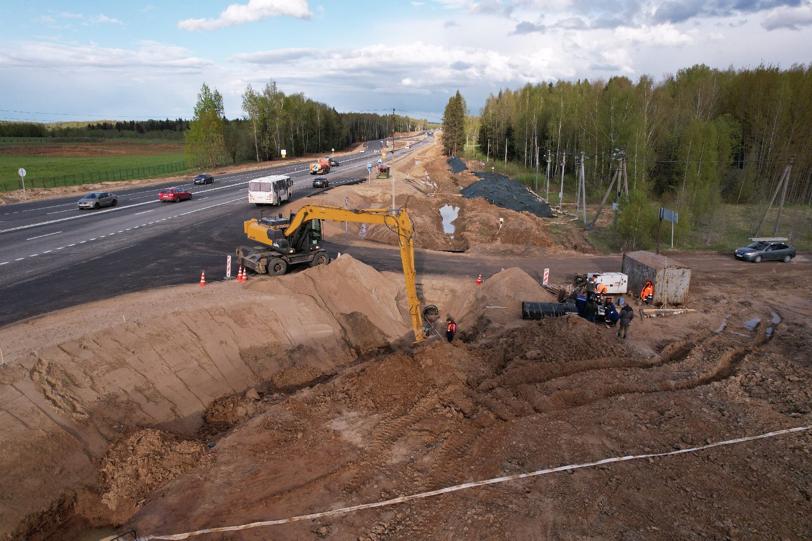 видео с коптера, трасса М-9 Балтия, дороги подмосковья,