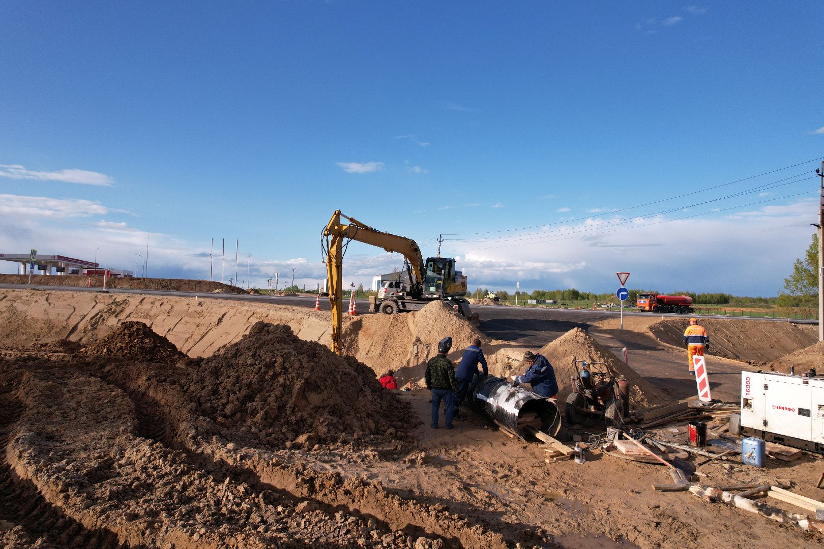 видео с коптера, трасса М-9 Балтия, дороги подмосковья,