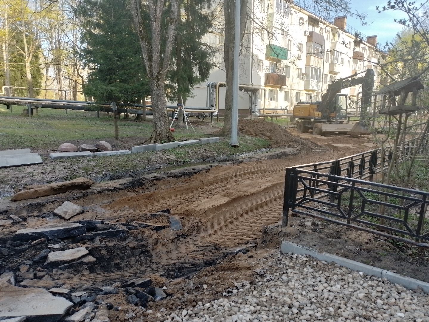 благоустройство, городской округ восход, асфальтирование дворов, формирование комфортной городской среды,