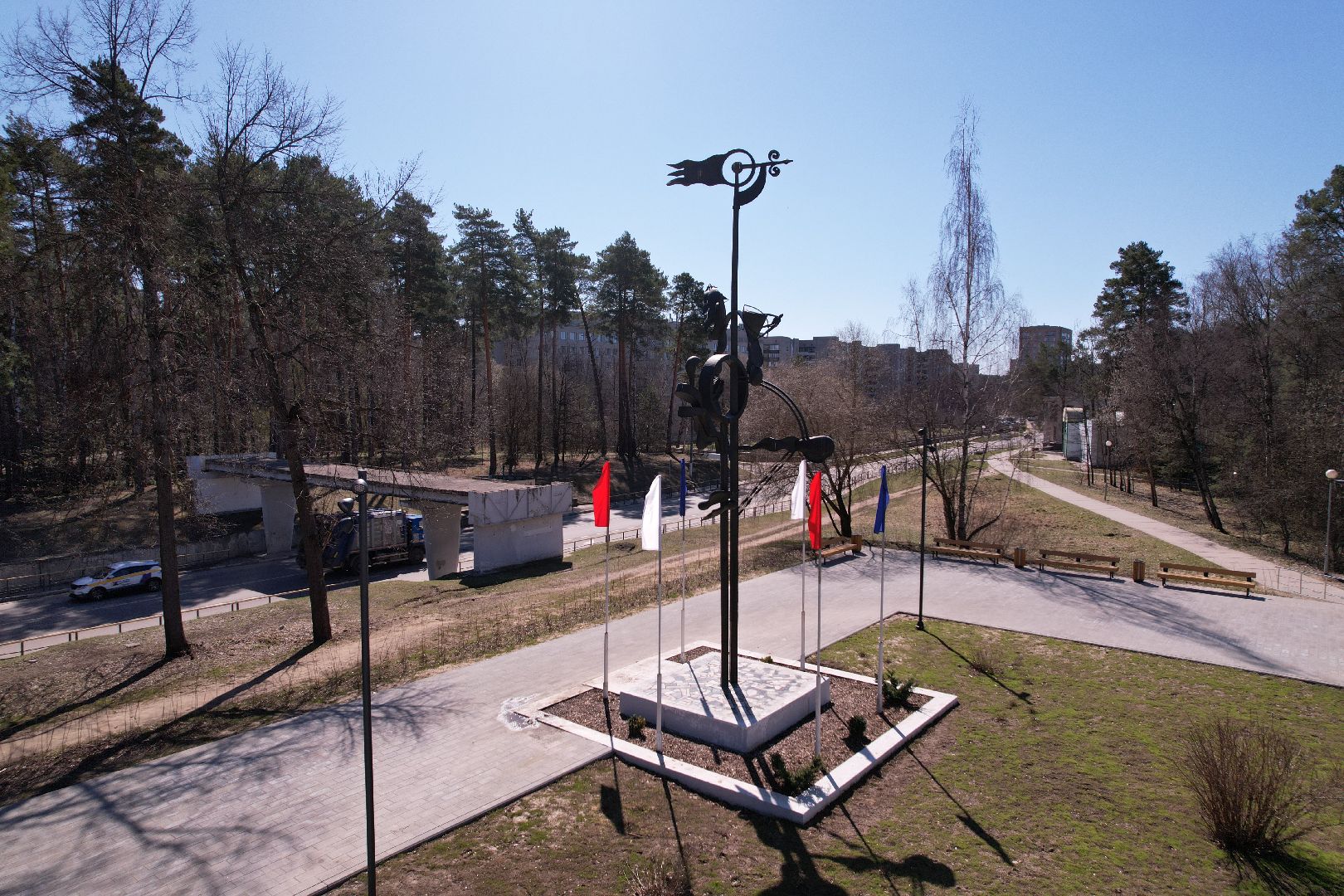 видео с коптера, площадь у спорткомплекса старт, лесной бульвар в протвине,
