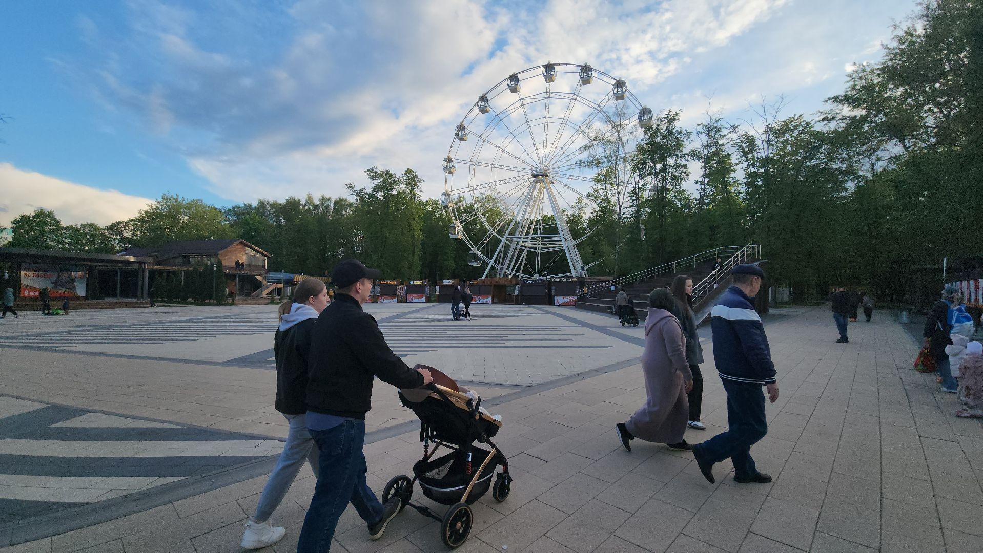 Люберцы, выездная администрация Люберцы , глава городского округа люберцы владимир волков,наташинский парк, наташинские пруды,
