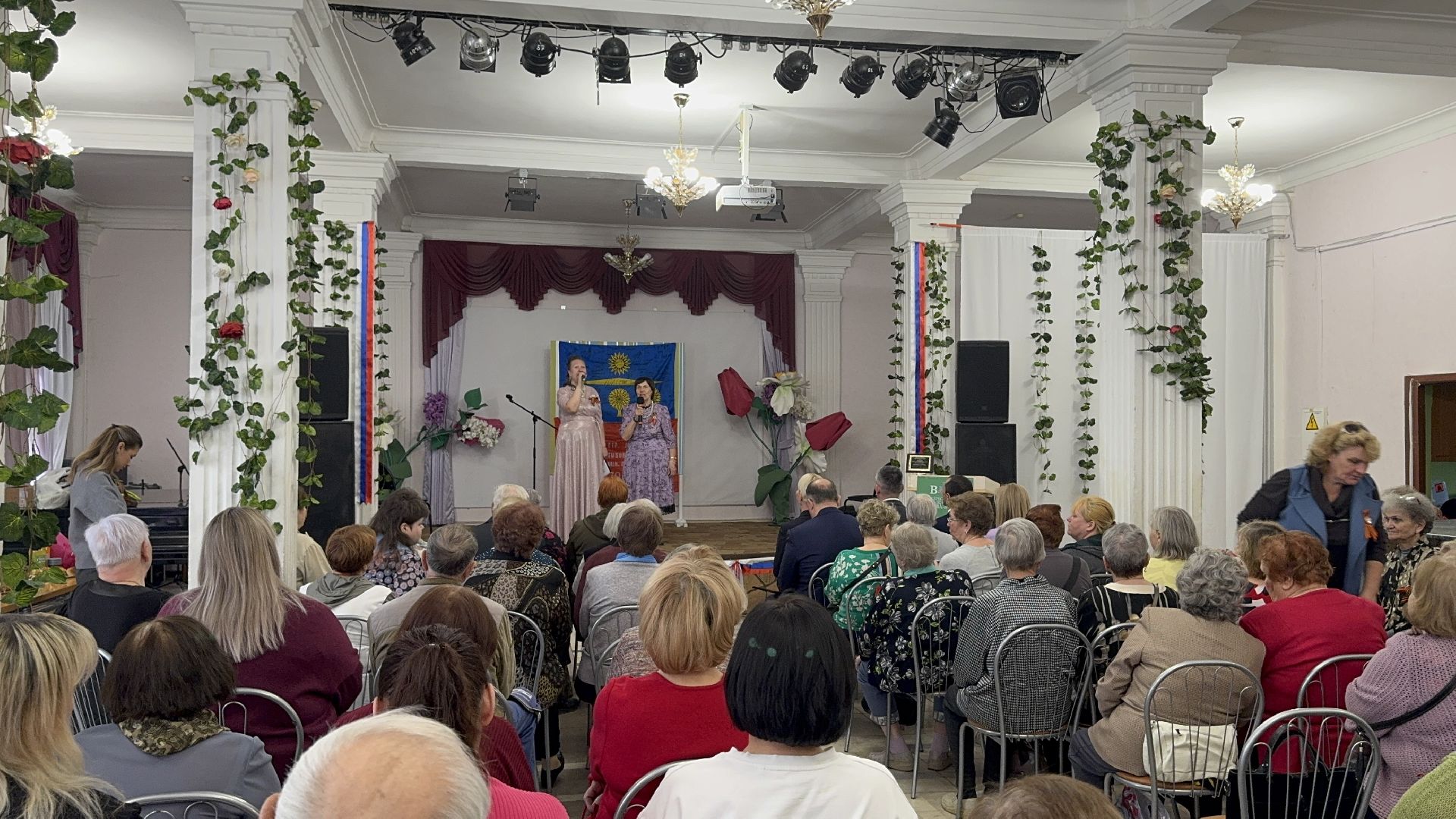 солнечногорск, волонтеры, помощь фронту, жители, награда,