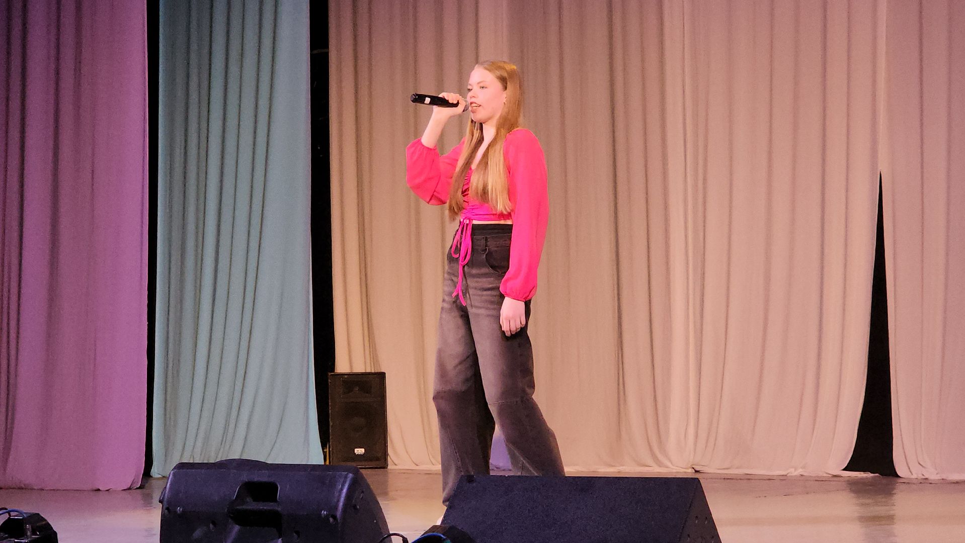 пушкино, концерт, юбилей ансамбля, песни, дети, эстрада, вокальное искусство, зрители,