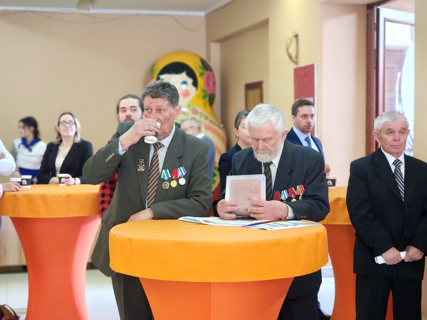 дубна, ниипа, дк октябрь,