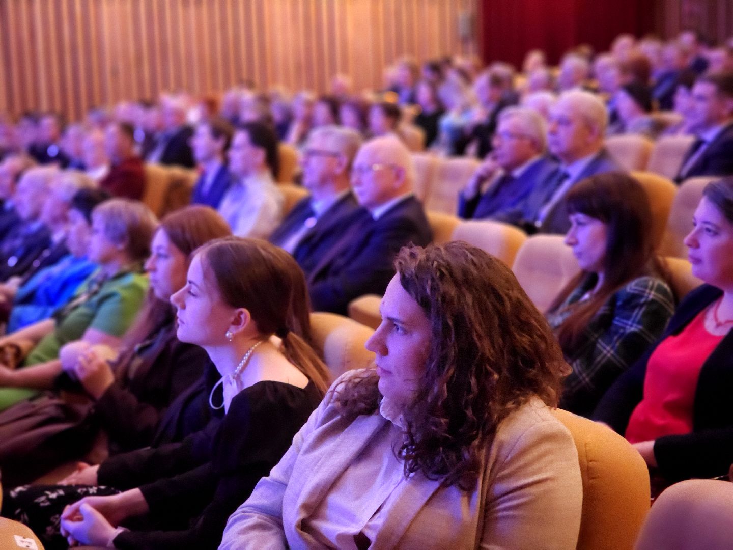 дубна, ниипа, дк октябрь,