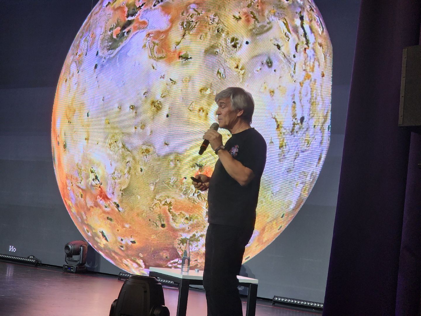 долгопрудный, физтех-лицей, солнечная система, космические пещеры, робот-спелеолог, владимир сурдин,