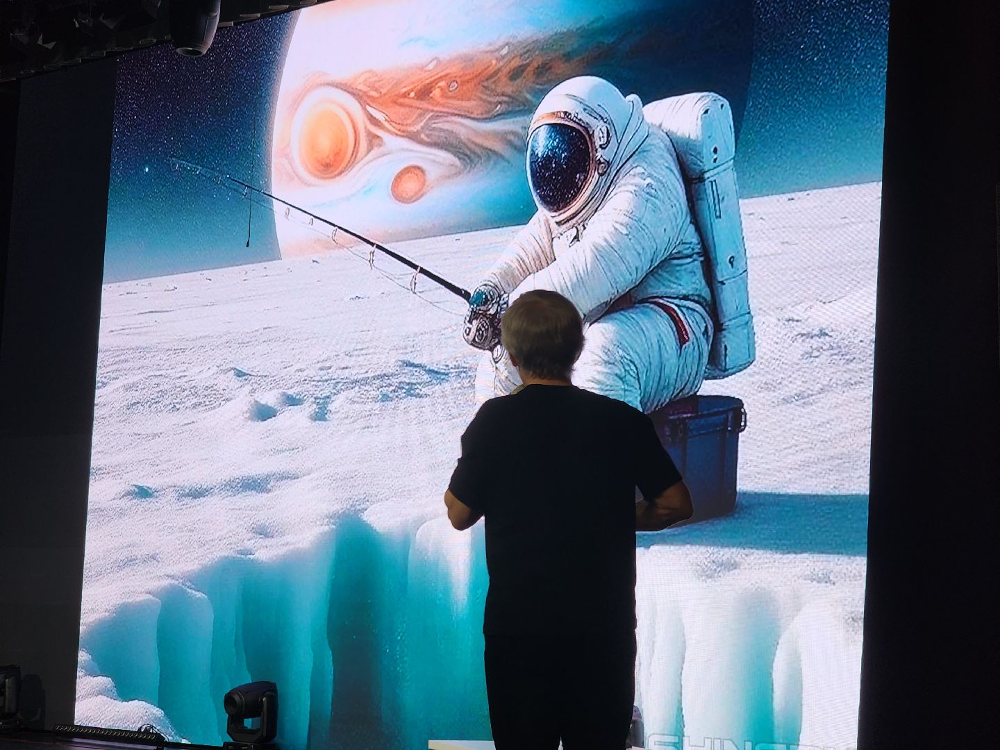 долгопрудный, физтех-лицей, солнечная система, космические пещеры, робот-спелеолог, владимир сурдин,