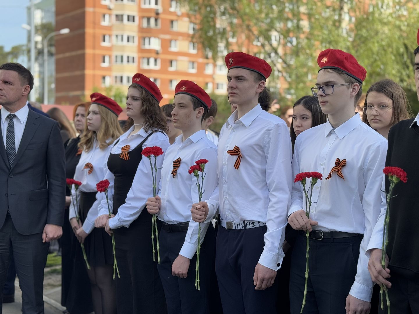 евгений фадин, балашиха, сво, мурал прапорщику евгению фадину,