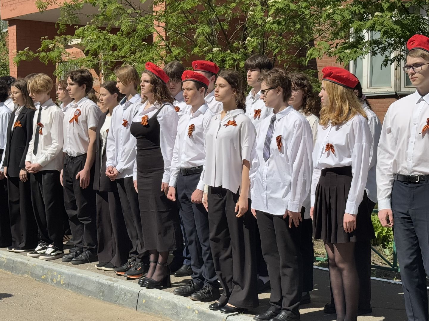 евгений фадин, балашиха, сво, мурал прапорщику евгению фадину,