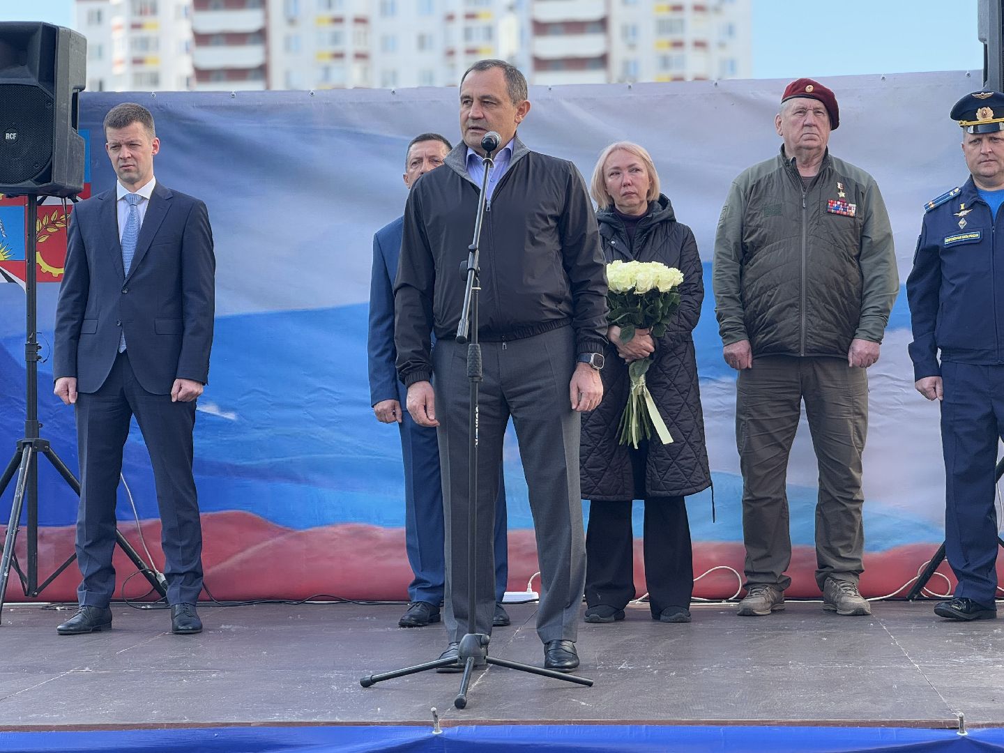 евгений фадин, балашиха, сво, мурал прапорщику евгению фадину,