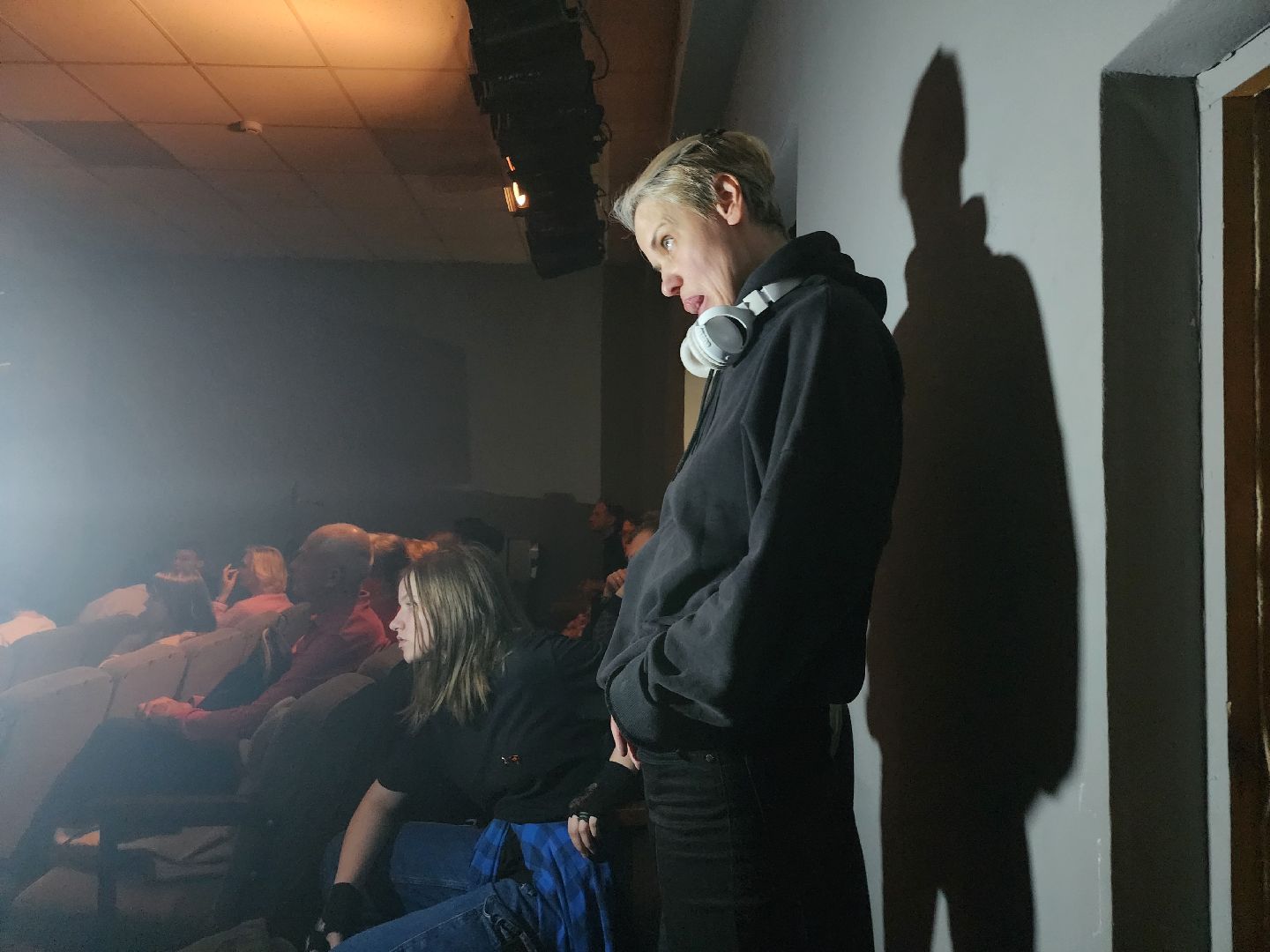 долгопрудный, театр на площади, сергей суворов, дк вперед, ганди молчал по субботам, переходный возраст,