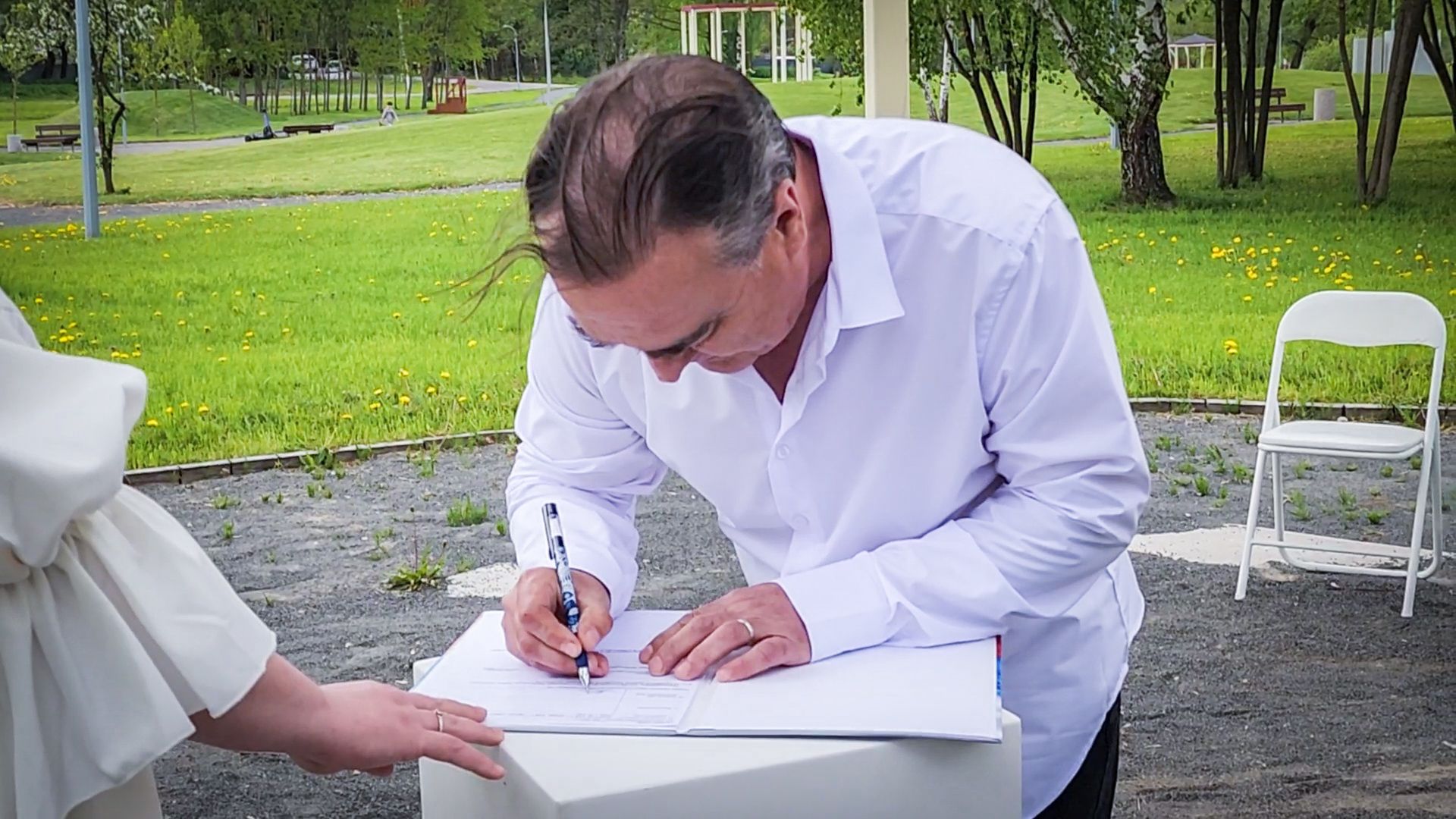 бронницы, выездная регистрация брака, парк бронницкий луг, выездная регистрация брака в Бронницах ,