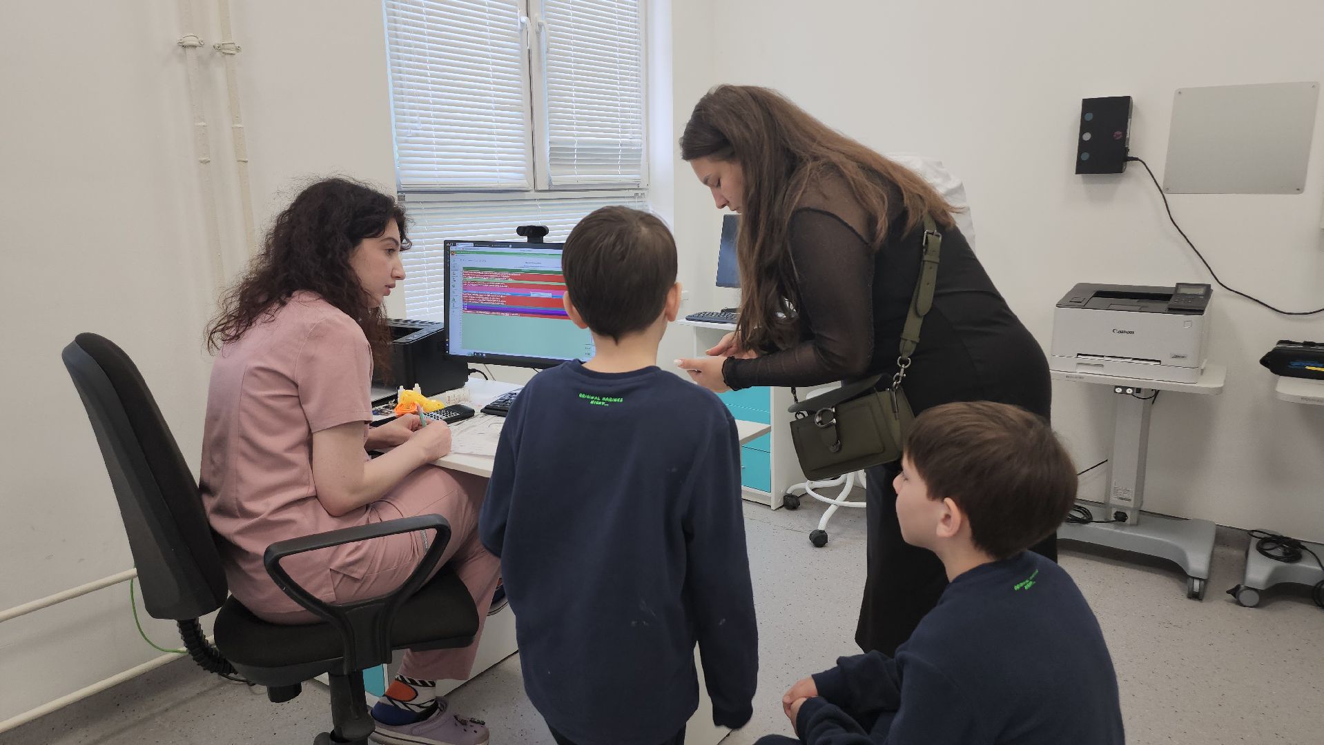 люберцы, люберецкая больница, офтальмологический кабинет,офтальмологическое оборудование,