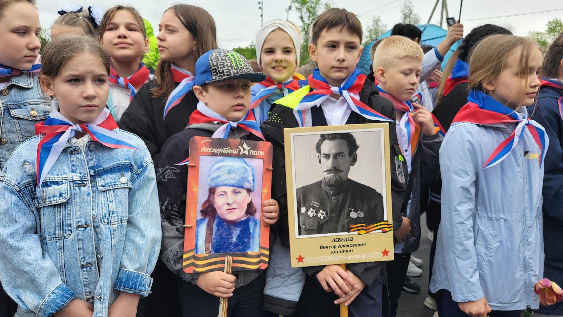 ОрлятаРоссии #ДетскоеДвижение #МыВместе #Луховицы #ПатриотическоеВоспитание #ЮныеЛидеры #80летПобеды #ГодЗащитникаОтечества #АллеяСлавы #ДетскиеОрганизации #БудущееРоссии #Триколор #НашиДети #СлаваГероям #ПоколениеПобедителей,