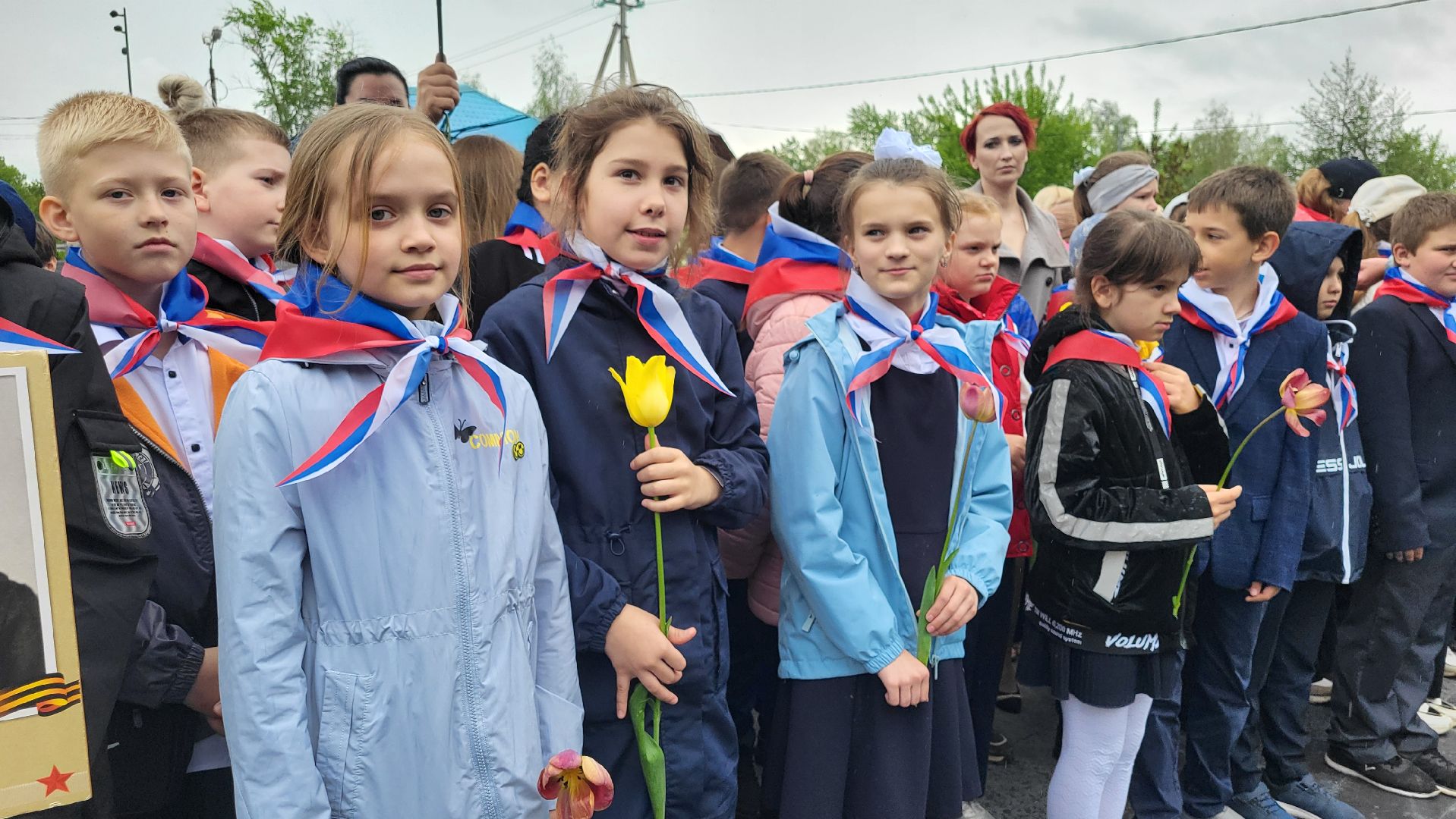 ОрлятаРоссии #ДетскоеДвижение #МыВместе #Луховицы #ПатриотическоеВоспитание #ЮныеЛидеры #80летПобеды #ГодЗащитникаОтечества #АллеяСлавы #ДетскиеОрганизации #БудущееРоссии #Триколор #НашиДети #СлаваГероям #ПоколениеПобедителей,