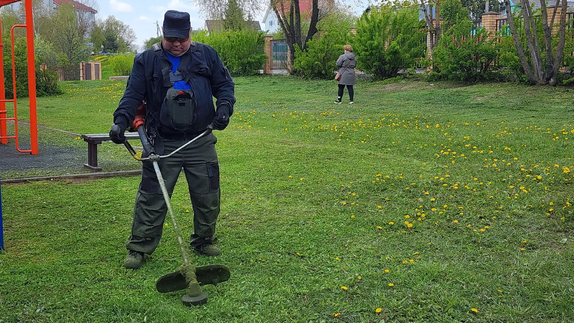 истра, благоустройство, клещи, газон,