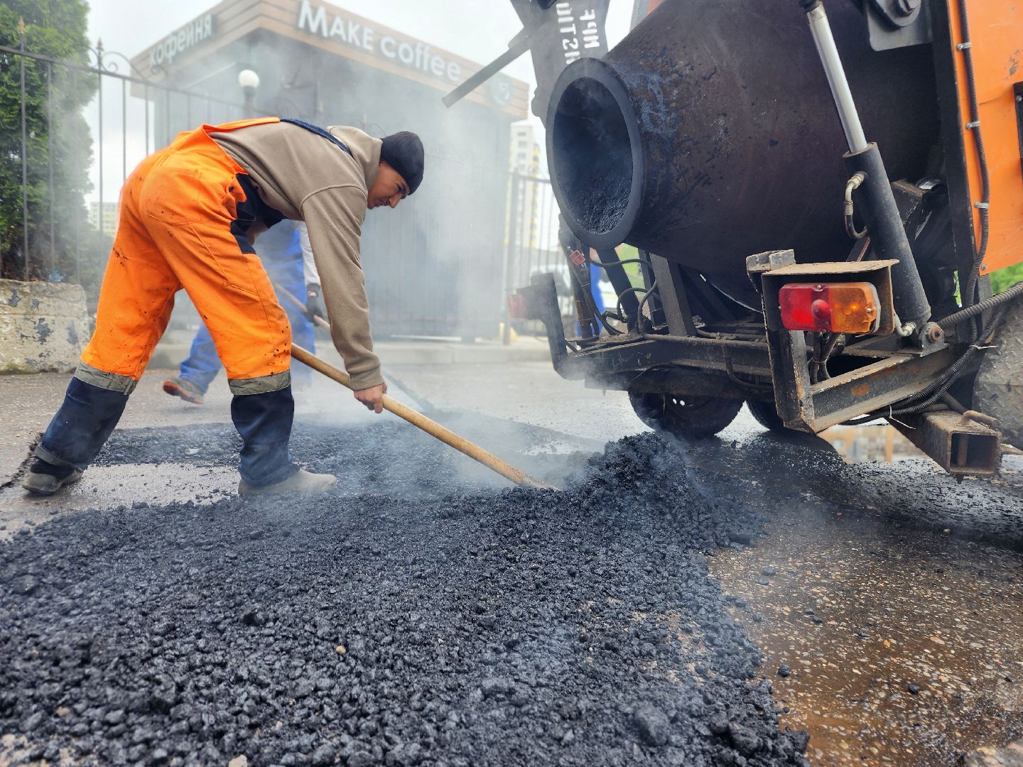 фрязино, ямочный ремонт дорог, дороги, мбу городское хозяйство, укладка асфальта,